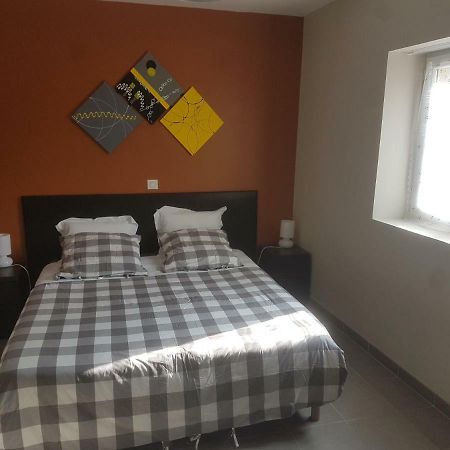 Neuvy-Saint-Sépulchre L'Etoile De La Fontchevriere Bed & Breakfast エクステリア 写真