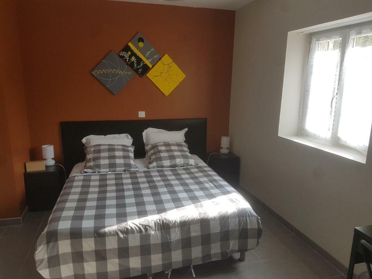 Neuvy-Saint-Sépulchre L'Etoile De La Fontchevriere Bed & Breakfast エクステリア 写真